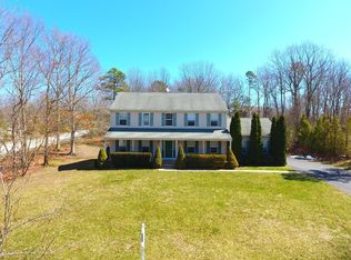 20 Plum Ridge Dr, New Egypt, NJ