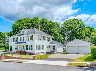 35 Barasford Ave, Lowell, MA 01852