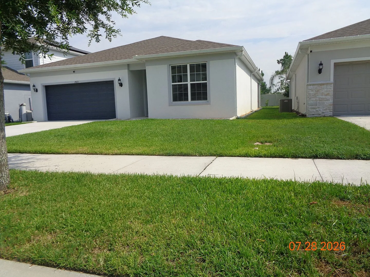 3 Bed/ 2 Bath in Canopy Terrace — Photo 3