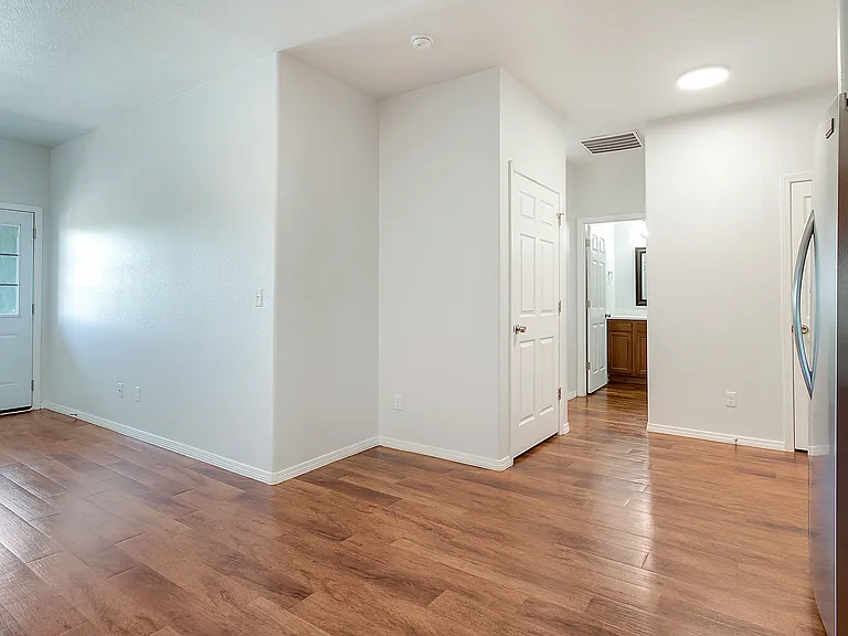 403 - top floor living, entry and laundry door