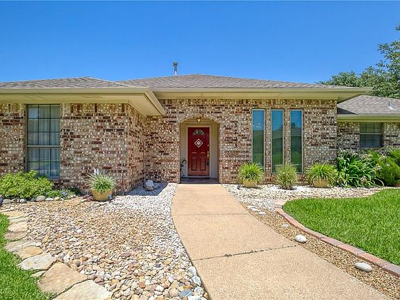 2nd image of 3723 Galloway Ln