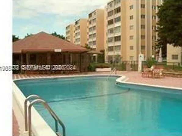 620 NE 12th Ave, Hallandale, FL