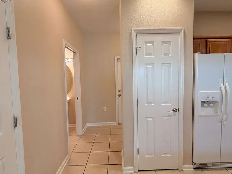 1320 Hendrix Rd #207 — Photo 7
