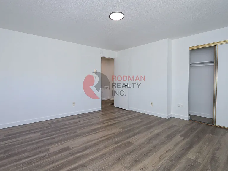 890 Dougherty Dr NE — Photo 9