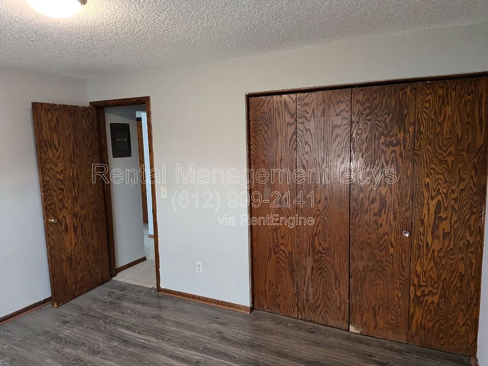 1st image of 3841 Thomas Ave N #2