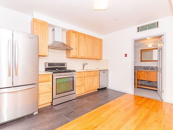 5th image of 782 Hart St APT 4C