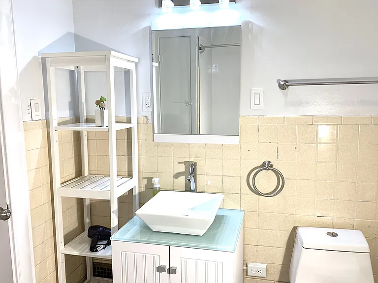 440 Riddle Rd #2 — Photo 16