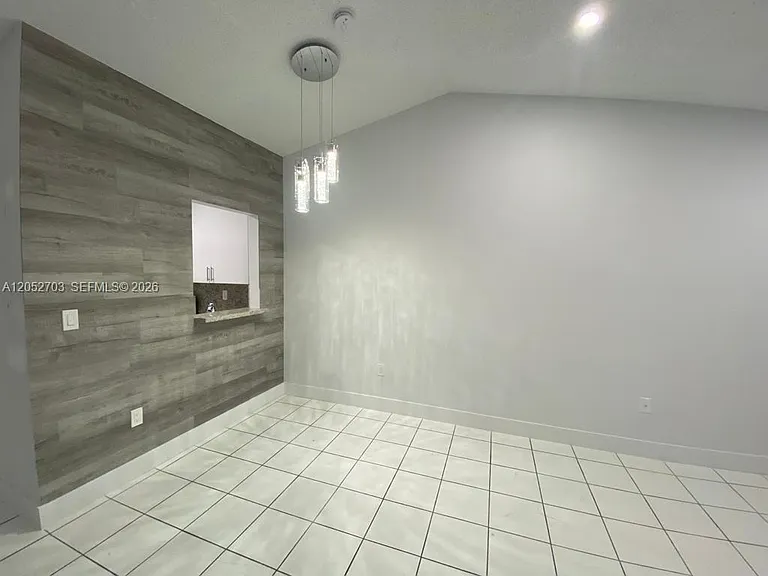 312 NW 114th Ave #4-103 — Photo 8