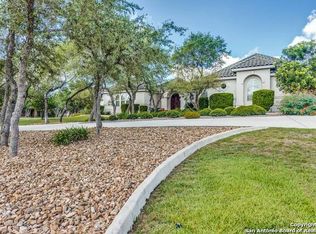 21903 Cristobal Dr, Garden Ridge, TX 78266