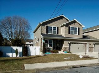 624 Green St, Catasauqua, PA 18032