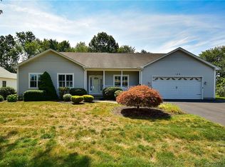 129 Nicholson St, Newington, CT 06111