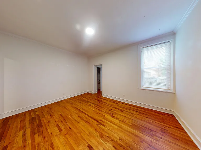 334-38 Lombard St #113 — Photo 8
