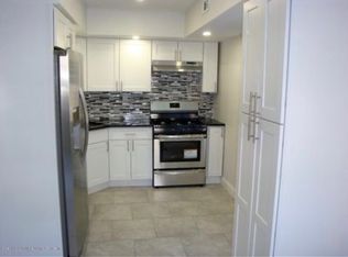 424 Lisk Ave, Staten Island, NY 10303