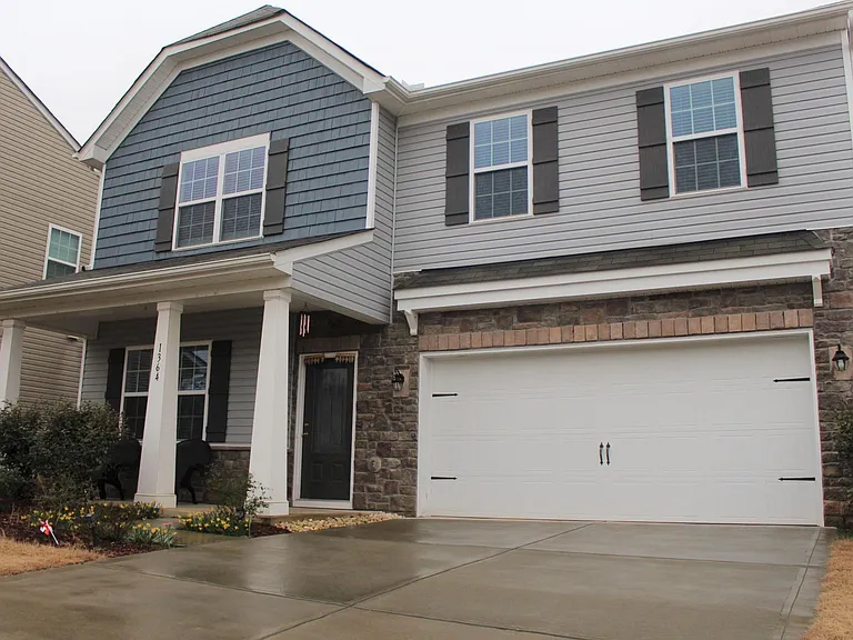 1364 Bridgeford Dr NW — Photo 1