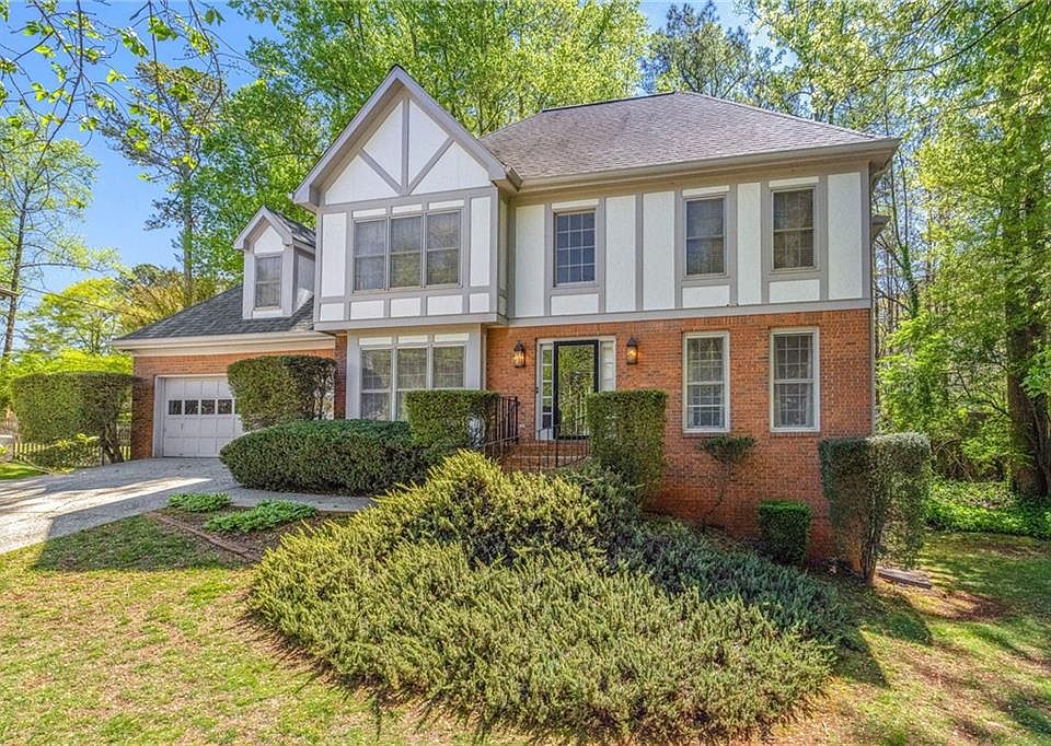 1st image of 2303 Windland Dr