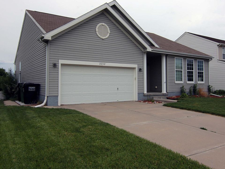1st image of 2312 Quartz Dr