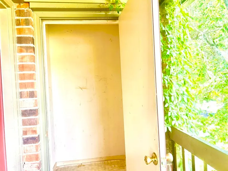 4425 Torrance Dr NW — Photo 10