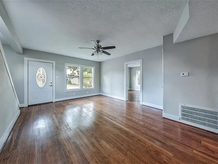 2514 Truxillo St — Photo 13