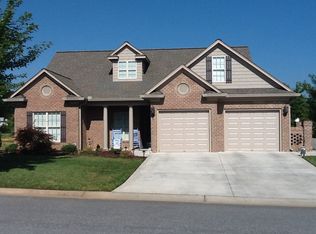 107 Independence Ct, Kings Mountain, NC 28086