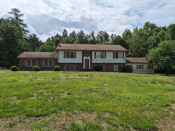 12186 Highway 58, Clarksville, VA 23927