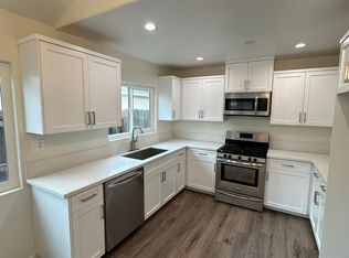 3623 W 105th St UNIT B, Inglewood, CA 90303