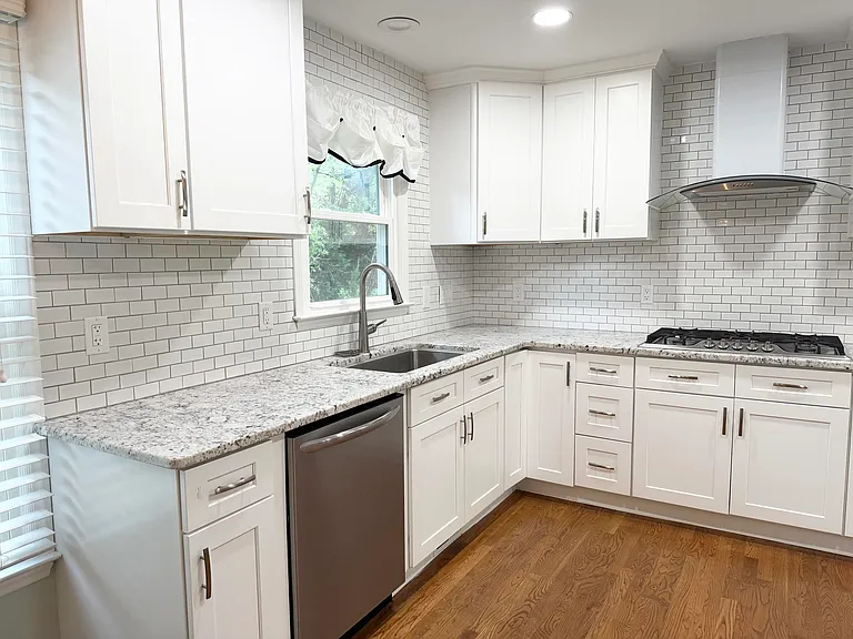 205 Halpen Dr — Photo 12