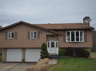 27 Center Ave, Monongahela, PA 15063
