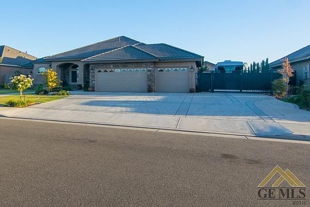 2nd image of 14827 Desert Sage Ct