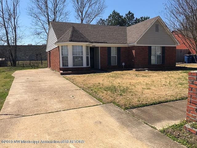 1st image of 10403 Oak Leaf Dr