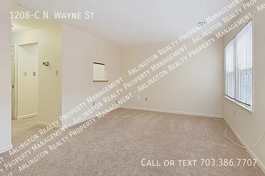 Cozy one bedroom on the ground floor! — Photo 4
