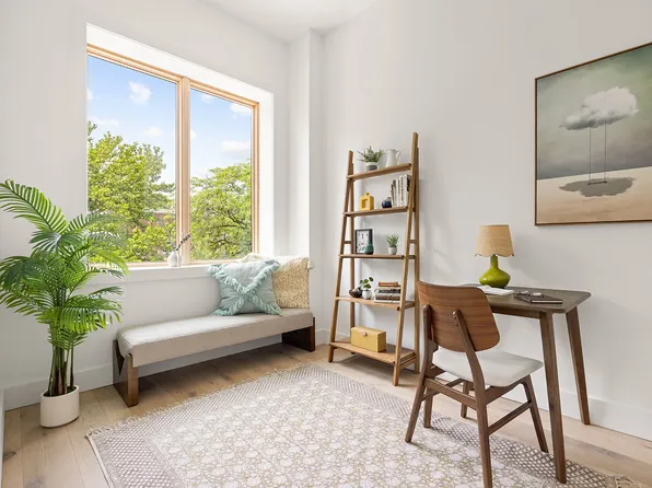 1198 Jefferson Avenue image 7 of 11