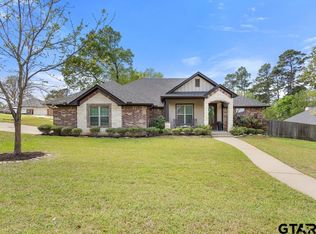 14420 Cedarwood Cir, Tyler, TX 75703