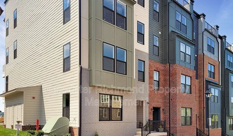 109 Old Charles St #A — Photo 2