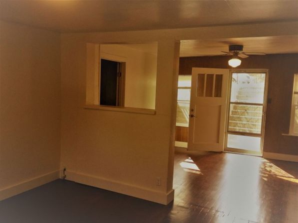 703 S Main St APT 2