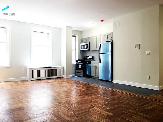 Rented by FirstService Realty (legacy) | media 8