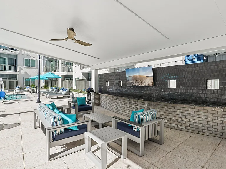 Lura Vegas Apartments — Photo 52