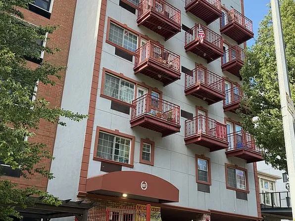 337 Lenox Rd APT 3D, Brooklyn, NY 11226