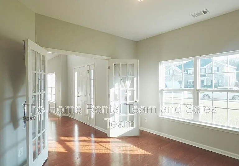 25 Litchfield Dr — Photo 6
