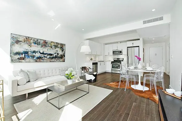 Rented by Compass | media 22