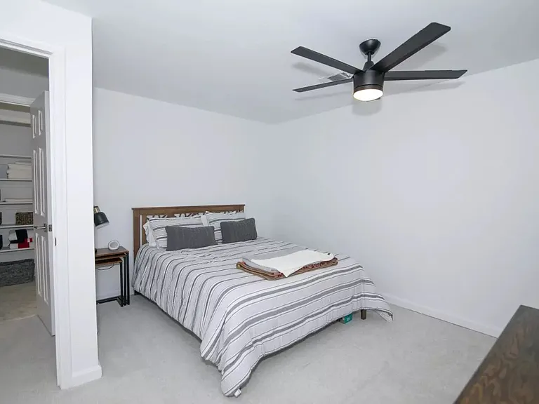 15798 Widewater Dr — Photo 22