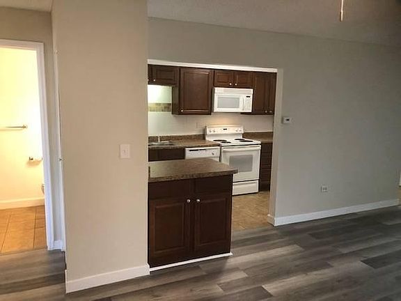 4th image of 4595 S Lowell Blvd