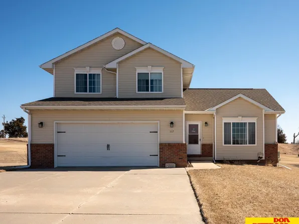 117 Lake View Dr, Tekamah, NE 68061
