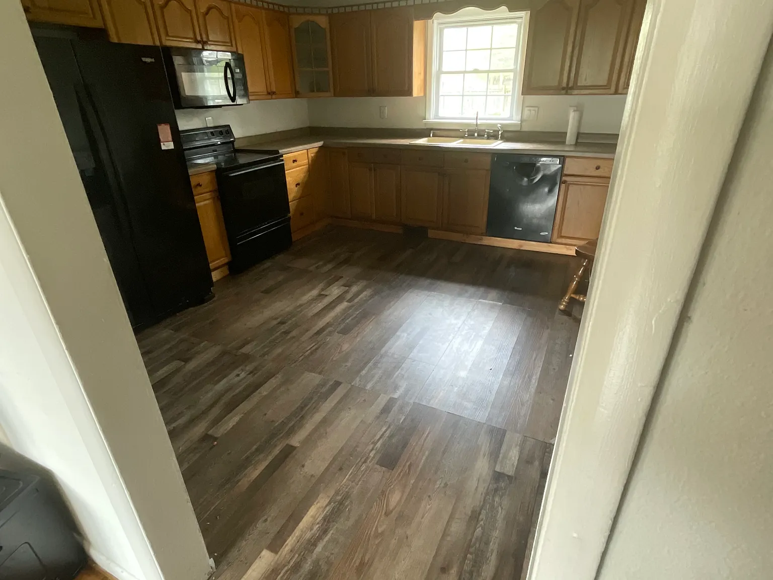 3 bed, 1392 sqft, $1,500 — Photo 2