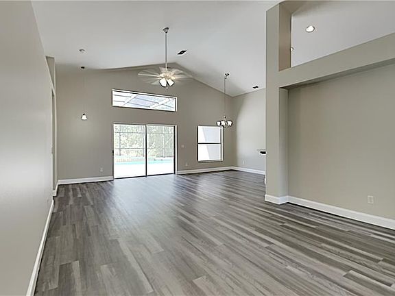 4th image of 709 Kensington Gardens Ct