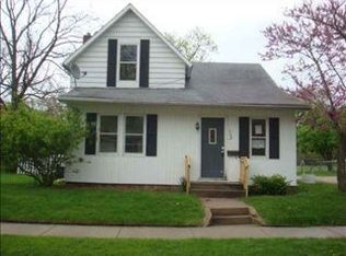 1300 Willowdale Ave, Elkhart, IN 46514