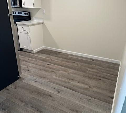 3rd image of 4879 Campbell Ave #55