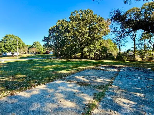 232 Hidden Acres Rd, Winder, GA 30680