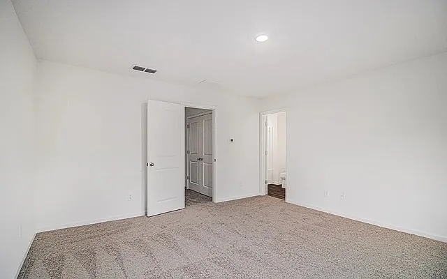 626 Jervis Way — Photo 13