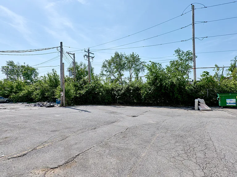 5500 Pershing Ave #44 — Photo 28
