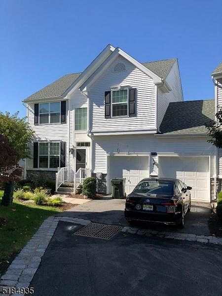 1st image of 158 Sowers Dr
